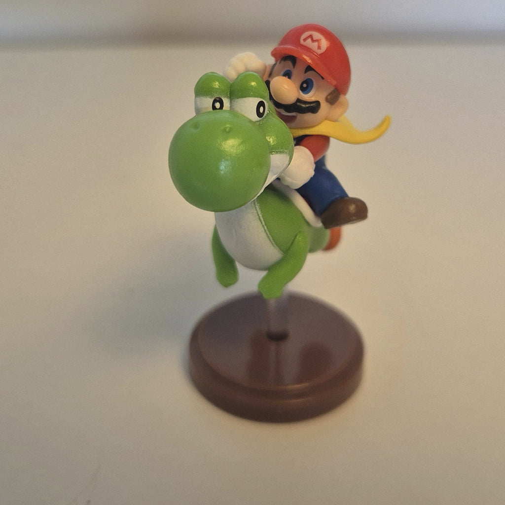 Super Mario World: Mario W. Cape and Yoshi
