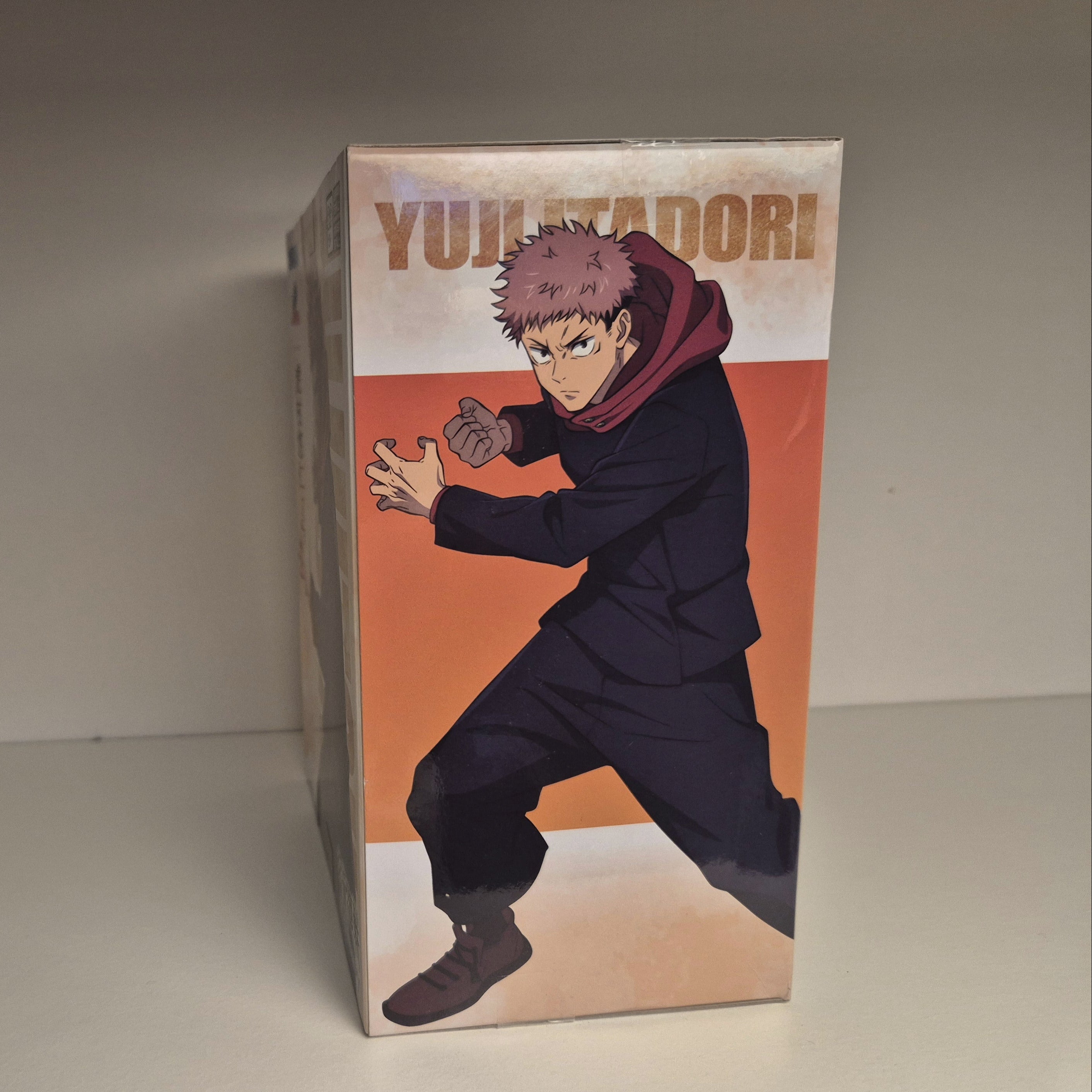 Yuji Itadori (Jujutsu Kaisen)